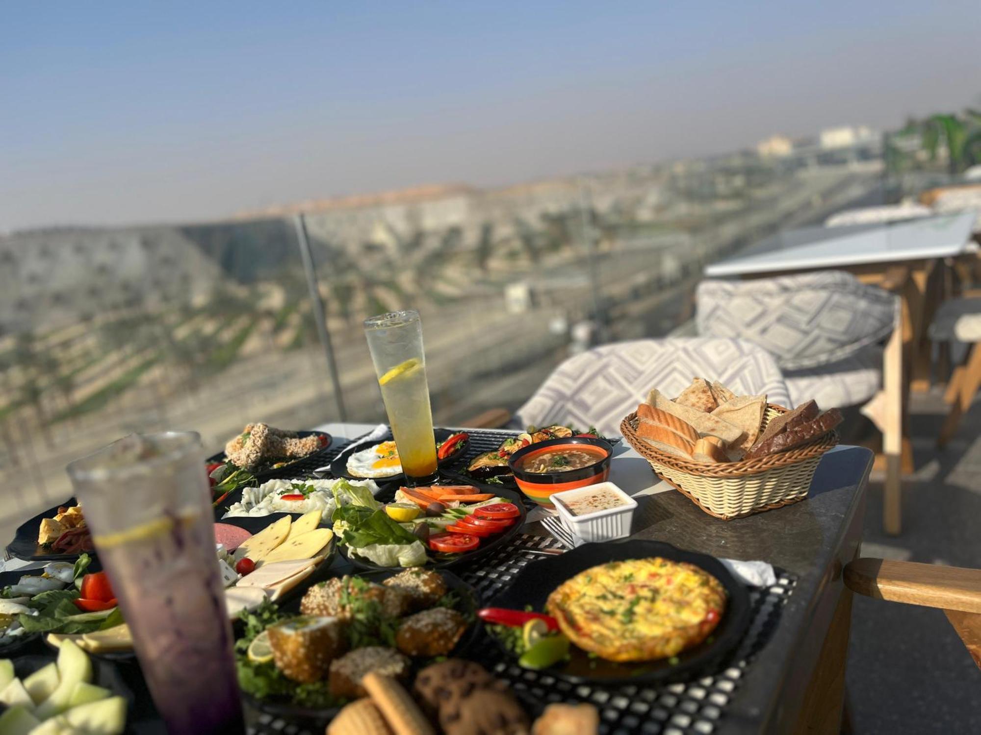 Royal Great Pyramid Inn Kafr Ghatati Zewnętrze zdjęcie